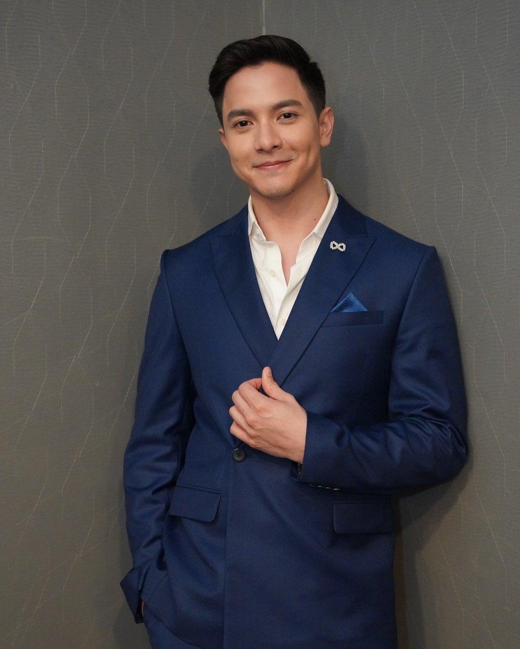 lebrity-Management-in-Showbiz
