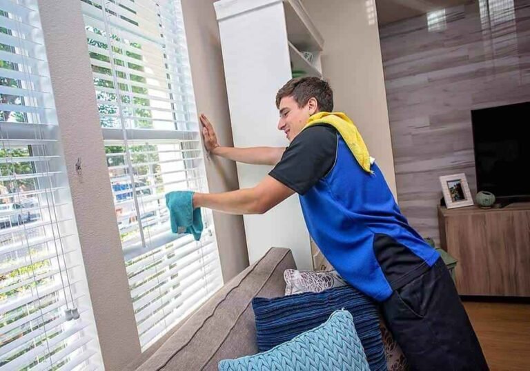 Blind-Cleaning-in-Orange-County